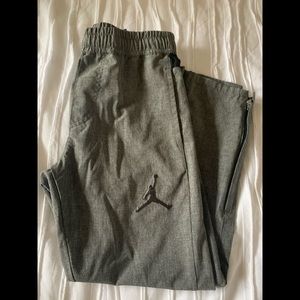 Air Jordan boys pants size 6